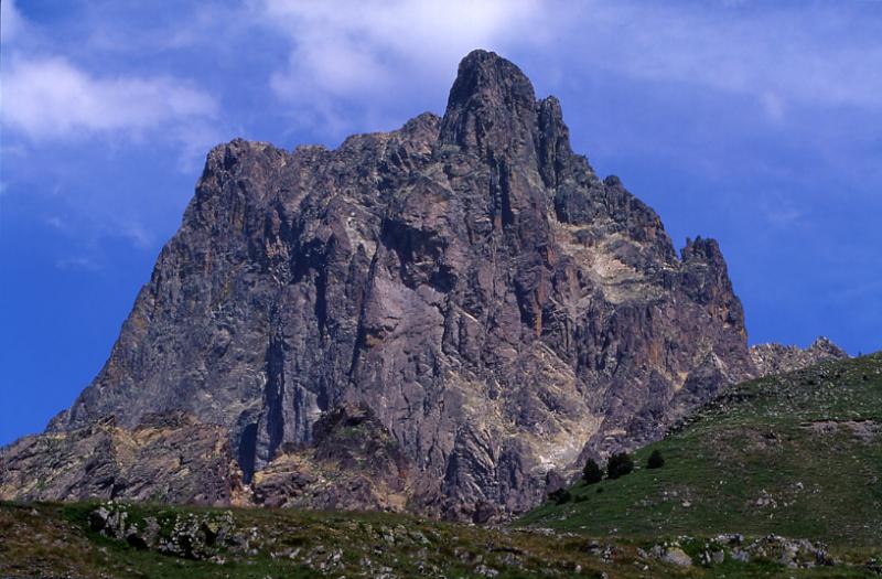  , 29 juin 2003, Vue de la cabane de Peyreget (64)